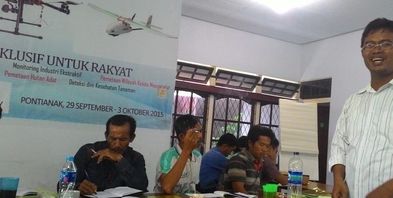 15-Peneliti Yayasan Satunama Yogyakarta, Himawan Pambudi di Kelas I Gelombang Pertama Sekolah Desa Gemawan
