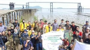 Aksi Jaga Bumi Tanam Perlindungan Mangrove