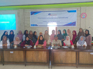 Pelatihan Kepemimpinan bagi Srikandi Tri Kembang