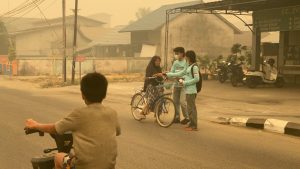 Gemawan dan Relawan Salurkan Masker untuk Warga Terdampak Kabut Asap di Kayong Utara